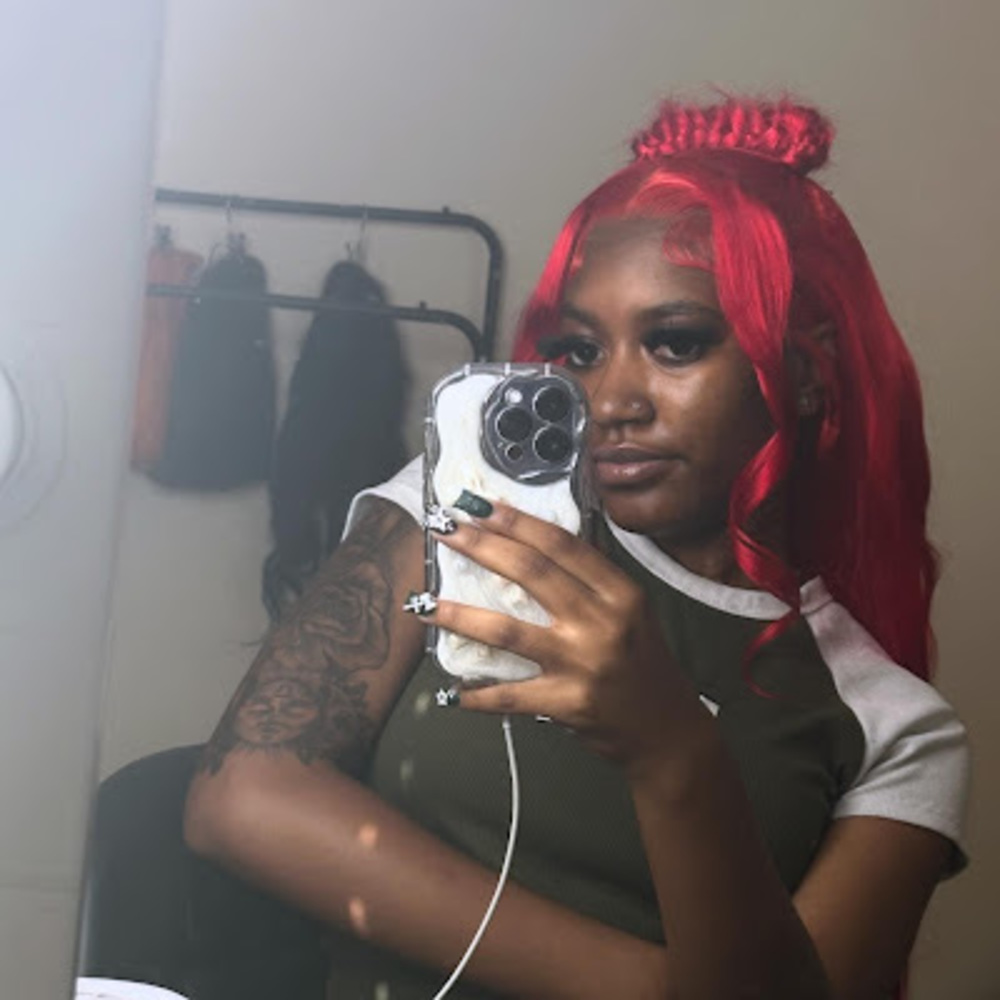 Meet your Posher, Layah